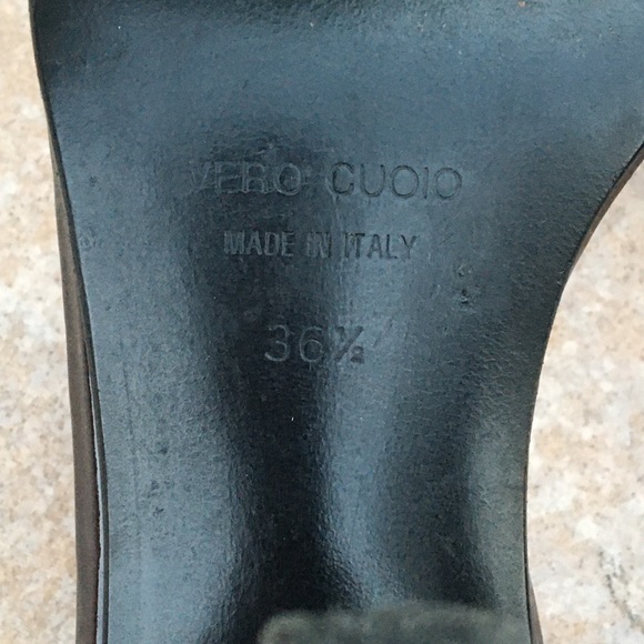 Dolce & Gabbana Ankle Strap Buckle Jeweled Sandals - Picture 16 of 16